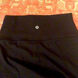 Lululemon size 6 wunder unders. Brand new.